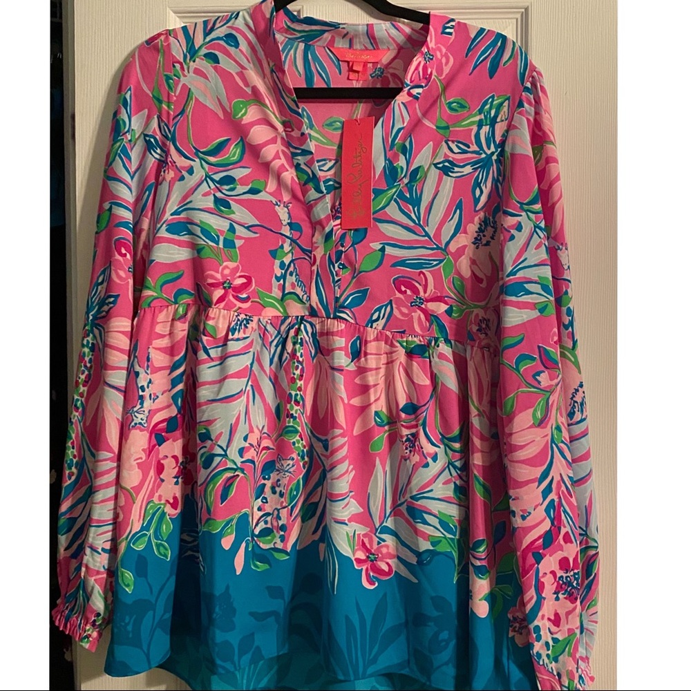 SOLD!! NWT Lilly Pulitzer Winona Stretch Tunic Size Medium